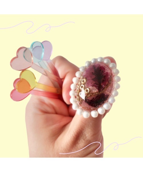tone(トーン)の「【hazeleyes】オーバルパールリング(Bonbonami ボンボンアミ)(MA)(リング・レディース・オレンジ/パープル/ネイビー/ピンク/ダークグリーン・FREE)」の10枚目の写真