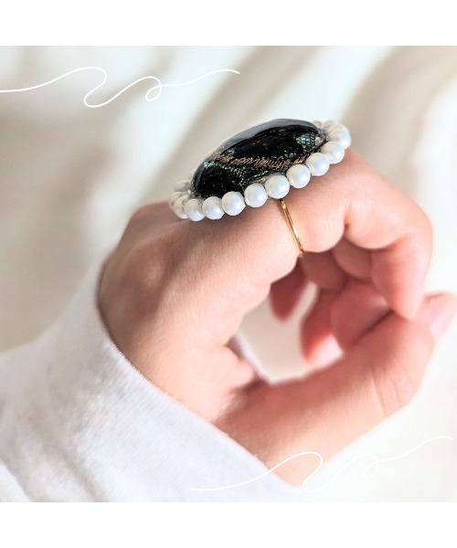 tone(トーン)の「【hazeleyes】オーバルパールリング(Bonbonami ボンボンアミ)(MA)(リング・レディース・オレンジ/パープル/ネイビー/ピンク/ダークグリーン・FREE)」の13枚目の写真