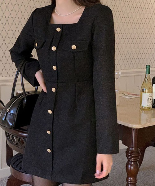 SONA（ソナ）の「SONA ゴールドボタンツイードミニワンピース（ワンピース・レディース・ブラック/ホワイト・FREE）」の2枚目の写真