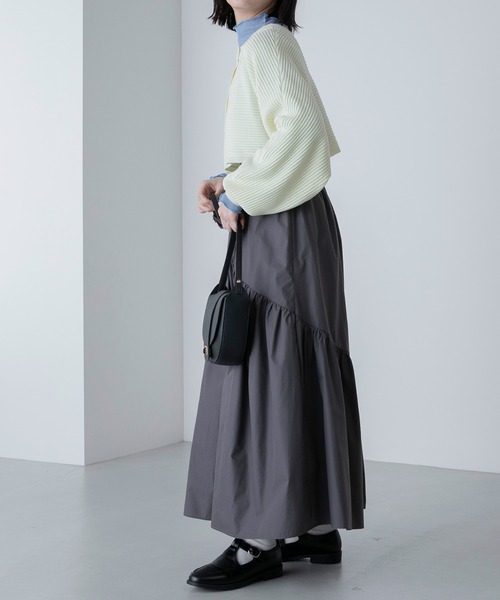 BONLECILL（ボンルシール）の「ハイネック 配色メロー シャーリングプルオーバー/インナー（Tシャツ/カットソー・レディース・ライトブルー/ブラック/オレンジ/ライトグリーン/アイボリー/ネイビー/ピンク/モカ/ブルー/イエロー・FREE）」の16枚目の写真