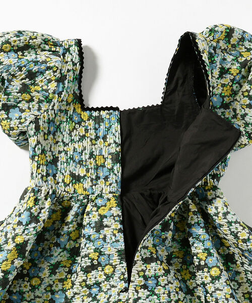 Ray BEAMS(レイビームス)の「sister jane / Bouquets Jacquard Mini Dress(ワンピース・レディース・ブラック・SMALL)」の7枚目の写真