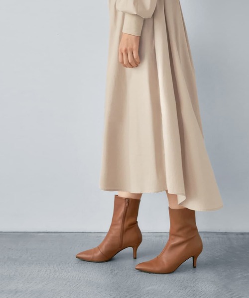 STYLE DELI(スタイルデリ)の「【LUXE】リブポイントロングワンピース(ワンピース・レディース・ブラック/ベージュ・01/02)」の16枚目の写真