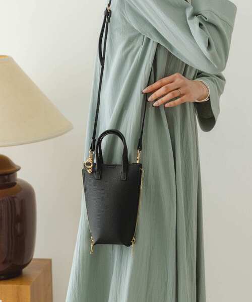 RODE SKO（ロデスコ）の「タテナガミニショルダーバッグ（ショルダーバッグ・レディース・イエロー/モカ/ブラック/ライトブルー/アイボリー・ONE）」の3枚目の写真