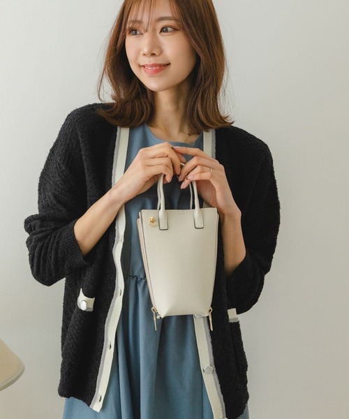 RODE SKO（ロデスコ）の「タテナガミニショルダーバッグ（ショルダーバッグ・レディース・イエロー/モカ/ブラック/ライトブルー/アイボリー・ONE）」の8枚目の写真