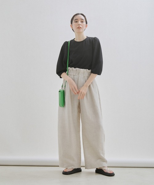 【WEB・一部店舗限定】【洗える】バックオープンパフスリーブブラウス