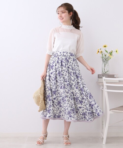 couture brooch（クチュールブローチ）の「◆【肌見せし過ぎない、大人のシアーニット。】LEVITA シャーリングシアートップス（ニット/セーター・レディース・ピンク系/オフホワイト/グレー/ブラック・38/42）」の5枚目の写真