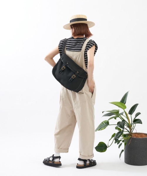 EDIT Gris（エディットグリ）の「【ユニセックス】キャンバスポストマンショルダーバッグ（ショルダーバッグ・レディース・ホワイト/ブラック・FREE）」の11枚目の写真