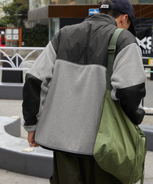 DISCUS ATHLETIC（ディスカス　アスレチック）の「DISCUS ATHLETIC/ディスカス アスレチック ロゴワッペン 配色 フリースフルジップブルゾン（ブルゾン・メンズ・ブラック/ブルー/オートミール・L/XL/M）」の14枚目の写真