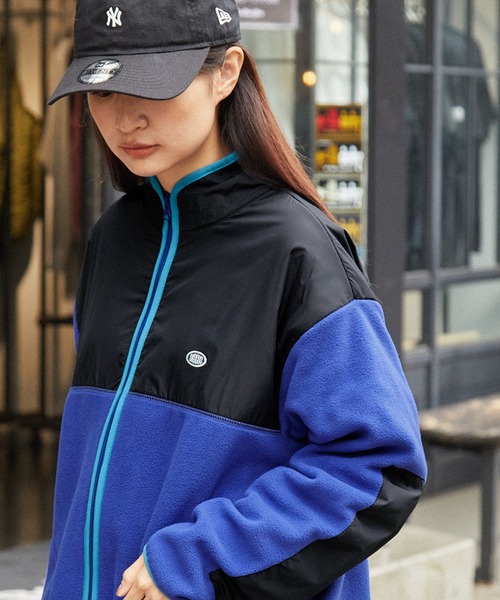 DISCUS ATHLETIC（ディスカス　アスレチック）の「DISCUS ATHLETIC/ディスカス アスレチック ロゴワッペン 配色 フリースフルジップブルゾン（ブルゾン・メンズ・ブラック/ブルー/オートミール・L/XL/M）」の19枚目の写真