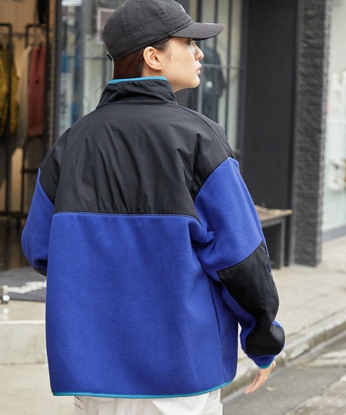 DISCUS ATHLETIC（ディスカス　アスレチック）の「DISCUS ATHLETIC/ディスカス アスレチック ロゴワッペン 配色 フリースフルジップブルゾン（ブルゾン・メンズ・ブラック/ブルー/オートミール・L/XL/M）」の22枚目の写真