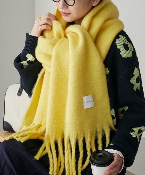 BONLECILL(ボンルシール)の「シャギーボリュームマフラー(マフラー・レディース・ブラック/クリーム/グレー/イエロー/ブルー/ピンク/グリーン・FREE)」の6枚目の写真