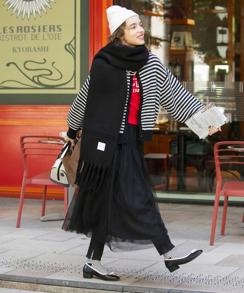 BONLECILL(ボンルシール)の「シャギーボリュームマフラー(マフラー・レディース・ブラック/クリーム/グレー/イエロー/ブルー/ピンク/グリーン・FREE)」の14枚目の写真