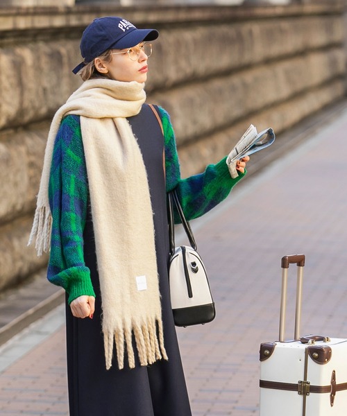 BONLECILL(ボンルシール)の「シャギーボリュームマフラー(マフラー・レディース・ブラック/クリーム/グレー/イエロー/ブルー/ピンク/グリーン・FREE)」の20枚目の写真