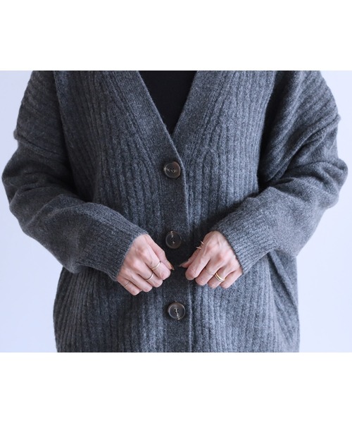 reca（レカ）の「長袖Vネックニットカーディガン（カーディガン/ボレロ・レディース・チャコールグレー/グレイッシュベージュ/グレー系その他/パープル・FREE）」の15枚目の写真