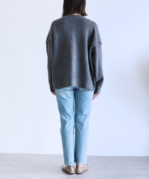 reca（レカ）の「長袖Vネックニットカーディガン（カーディガン/ボレロ・レディース・チャコールグレー/グレイッシュベージュ/グレー系その他/パープル・FREE）」の10枚目の写真