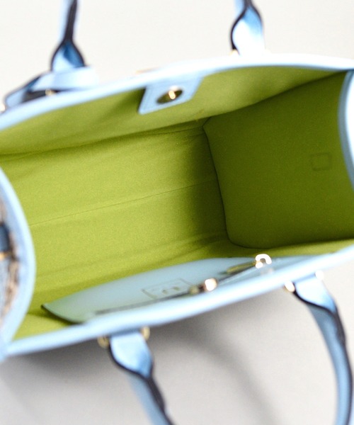 U（ユー）の「ペイズリー ジュリアングル トートバッグ Mサイズ（トートバッグ・レディース・ブルー/ベージュ/グリーン系その他/クリーム/ネイビー/ライトブルー・FREE）」の12枚目の写真