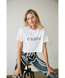 【emmi yoga】emmiロゴクロップドＴシャツ