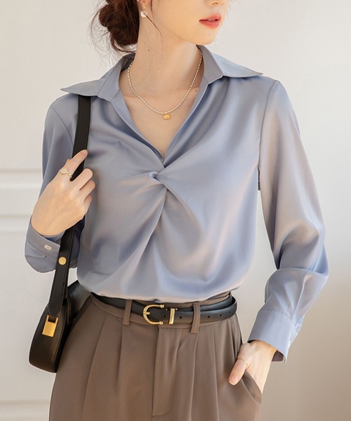 MILAE(ミレ)の「カシュクールプルオーバーブラウス(シャツ/ブラウス・レディース・ブルー/ホワイト・S/M/L)」の2枚目の写真