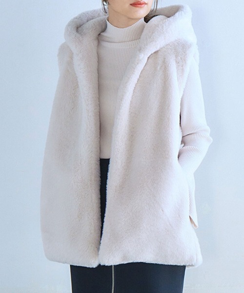 ホワイトファーフード付きベスト フード付きファーベスト（ベスト）｜ANOTHER S（アナザーエス）の