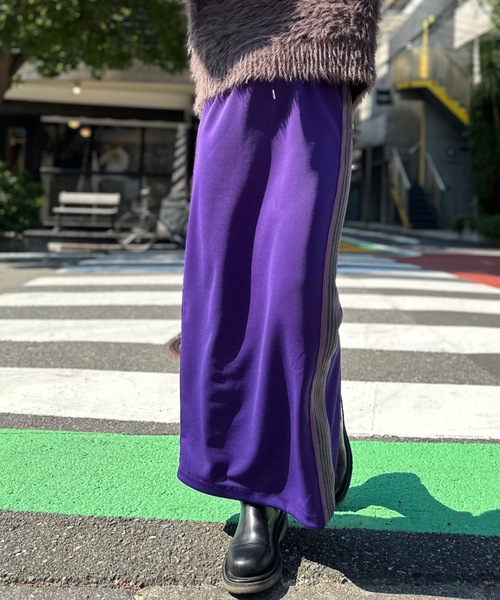 mi via loca（ミヴィアロカ）の「サイドラインジャージタイトスカート（スカート・レディース・パープル/ブラック/ネイビー/グレー・FREE）」の8枚目の写真