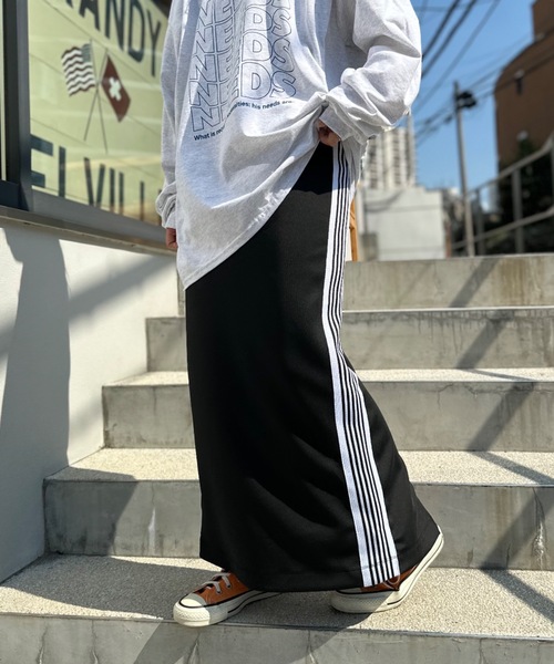 mi via loca（ミヴィアロカ）の「サイドラインジャージタイトスカート（スカート・レディース・パープル/ブラック/ネイビー/グレー・FREE）」の9枚目の写真