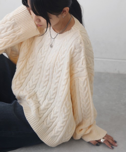antiqua（アンティカ）の「ケーブル編みショート丈ニット（ニット/セーター・レディース・ブラック/ベージュ/ブルー・FREE）」の19枚目の写真