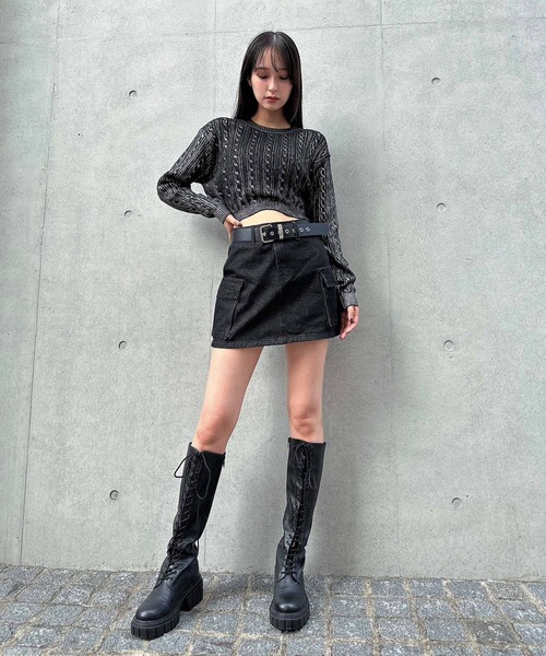 ENVYM（アンビー）の「デニムカーゴスカート（デニムスカート・レディース・ブルー/ブラック・MEDIUM/SMALL）」の3枚目の写真