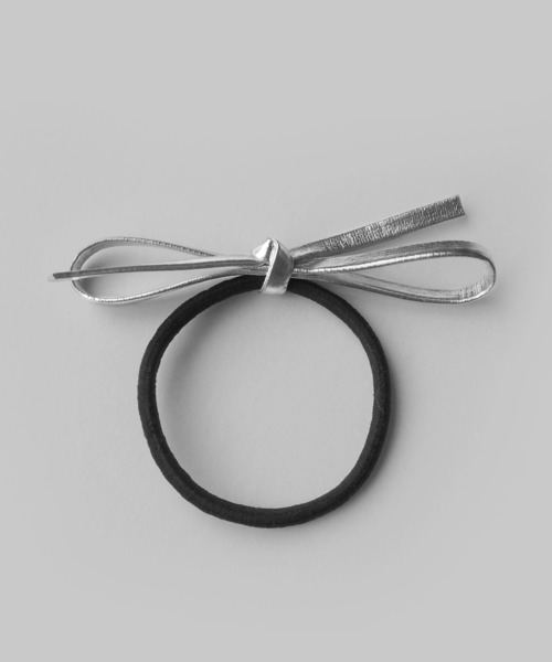 minia(ミニア)の「リボンポニー(ヘアゴム・レディース・シルバー/ブラック・FREE)」の4枚目の写真