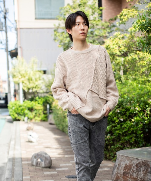 En serio TOKYO(エンソリオトーキョー)の「3パターンスイッチ クルーネック ニット(ニット/セーター・メンズ・ブラウン/ブラック/ブルー/ベージュ/オレンジ・M/L)」の10枚目の写真