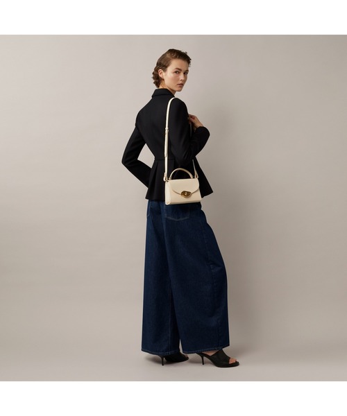 Mulberry（マルベリー）の「スモール ラナ トップハンドル  Small Lana Top Handle（ハンドバッグ・レディース・キナリ・FREE）」の6枚目の写真