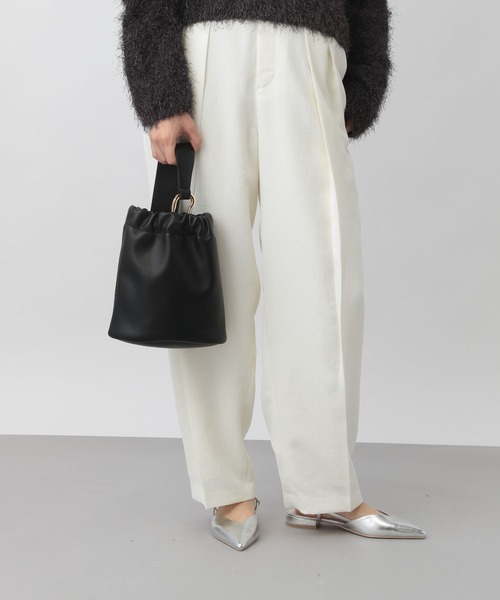 A part by(アパートバイ)の「≪追加3≫カナグツキワンハンドルバッグ(ショルダーバッグ・レディース・オフホワイト/ブラック/シルバー/ライトベージュ・FREE)」の7枚目の写真