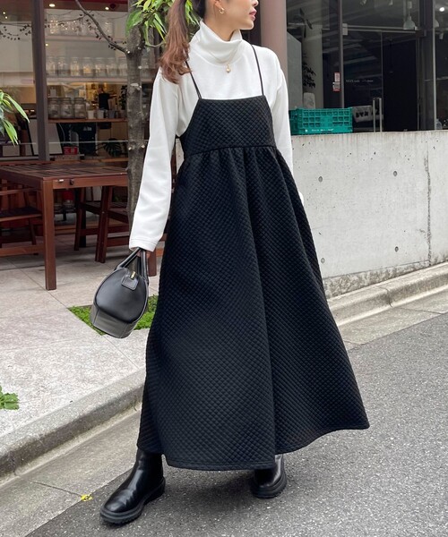 fredy emue（フレディエミュ）の「ニットソーハイネックプルオーバー（Tシャツ/カットソー・レディース・チャコールグレー/オレンジ/グレー/オフホワイト・38）」の6枚目の写真