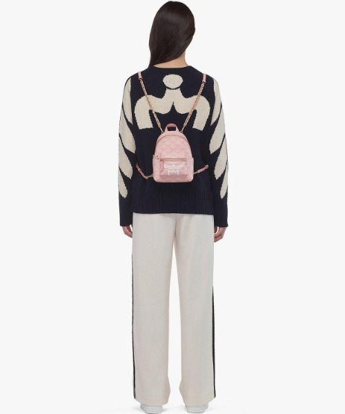 MCM（エムシーエム）の「STARK BEBE BOO バックパック - ローレトス（バックパック/リュック・メンズ・アイボリー/ピンク・X-SMALL）」の15枚目の写真