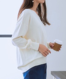 コクーンシルエットVネックセーター(静電防止・毛玉になりにくい・UVカット・タンブル乾燥OK)