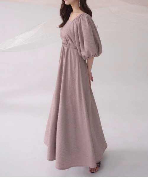 mellowneon（メロウネオン）の「前後2wayウエストスリットバルーンワンピース / オフショル / 4way / スクエアネック（ワンピース・レディース・ホワイト/モカ/ベージュ/ブラック・SMALL/MEDIUM）」の3枚目の写真