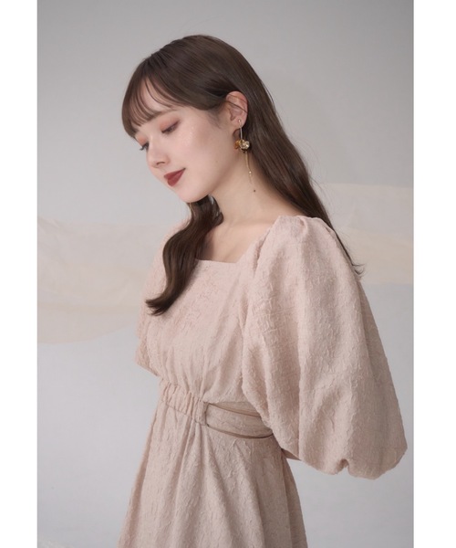 mellowneon 前後2wayウエストスリットバルーンワンピース mellowneon（メロウネオン）の「前後2wayウエストスリット