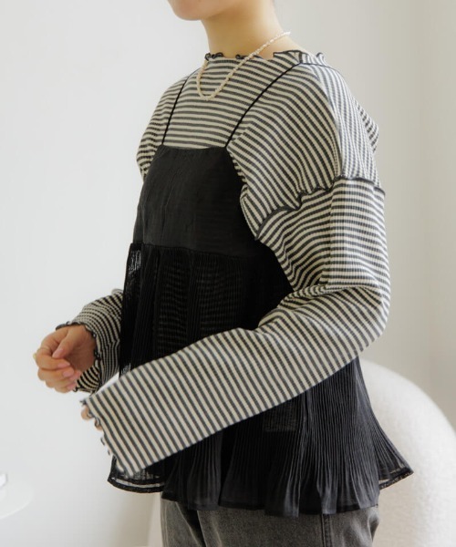 flower(フラワー)の「タイニーブロッサムトップ(Tシャツ/カットソー・レディース・チャコール/レッド・FREE)」の20枚目の写真