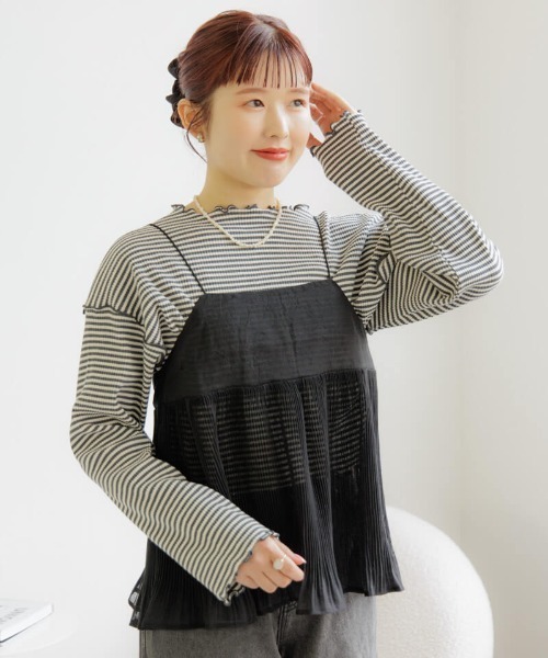 flower(フラワー)の「タイニーブロッサムトップ(Tシャツ/カットソー・レディース・チャコール/レッド・FREE)」の22枚目の写真