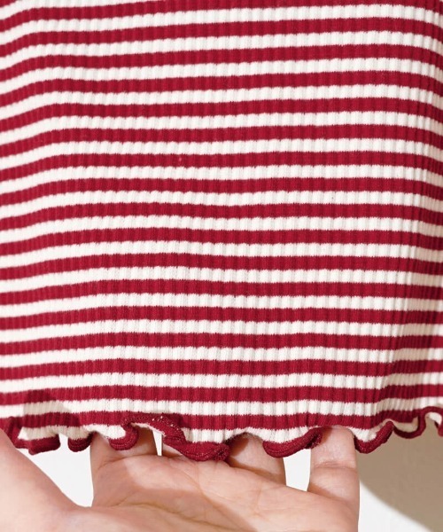 flower(フラワー)の「タイニーブロッサムトップ(Tシャツ/カットソー・レディース・チャコール/レッド・FREE)」の13枚目の写真