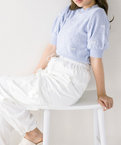 OLIVE des OLIVE（オリーブデオリーブ）の「リボン刺繍ニット　1041050150（ニット/セーター・レディース・トップグレー/オフホワイト/サックスブルー/アイボリー/ブラック・FREE）」の14枚目の写真