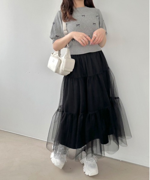 OLIVE des OLIVE（オリーブデオリーブ）の「リボン刺繍ニット　1041050150（ニット/セーター・レディース・トップグレー/オフホワイト/サックスブルー/アイボリー/ブラック・FREE）」の11枚目の写真