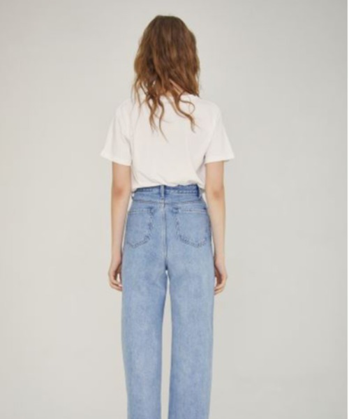LUVISTRUE(ラヴイズトゥルー)の「SZ FLOWER TEE(Tシャツ/カットソー・レディース・ホワイト・FREE)」の3枚目の写真