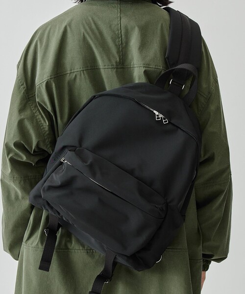 soe（ソーイ）の「One Shoulder B.P Solotex Size M（バックパック/リュック・メンズ・ブラック・5）」の5枚目の写真