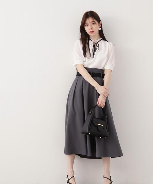 希少♡ドゥロワー シルク ストレッチオールインワン ゆったり センタープレス AngelR [エンジェルアール] フラワービジュー / レースオフショルダー