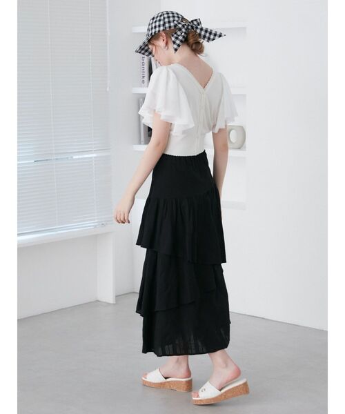 CALNAMUR(カルナムール)の「チュールラッフル2WAYプルオーバー(ニット/セーター・レディース・ブラック/ライトブルー/ホワイト・FREE)」の10枚目の写真