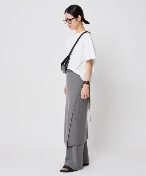 AP STUDIO（エーピーストゥディオ）の「ツインニットボトムス（スラックス・レディース・チャコールグレー・FREE/36/38）」の17枚目の写真