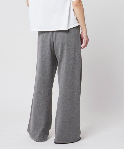 AP STUDIO（エーピーストゥディオ）の「ツインニットボトムス（スラックス・レディース・チャコールグレー・FREE/36/38）」の21枚目の写真