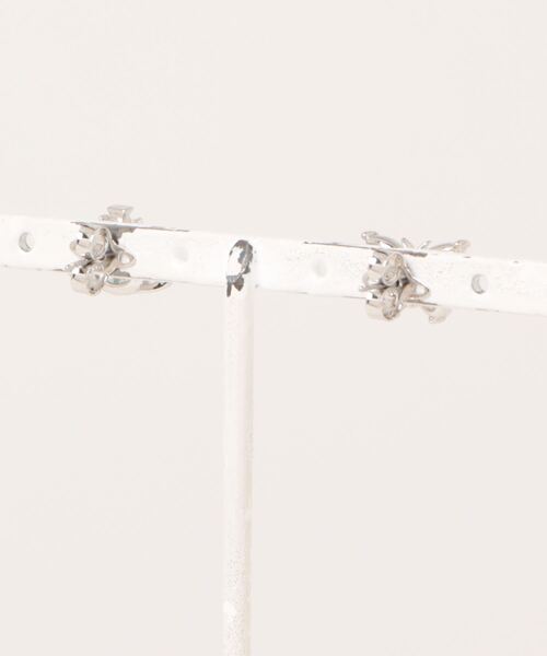 Vivienne Westwood ピアス　両耳用 MAYFAIR BAS RELIEF EARRINGS（ピアス（両耳用））｜Vivienne