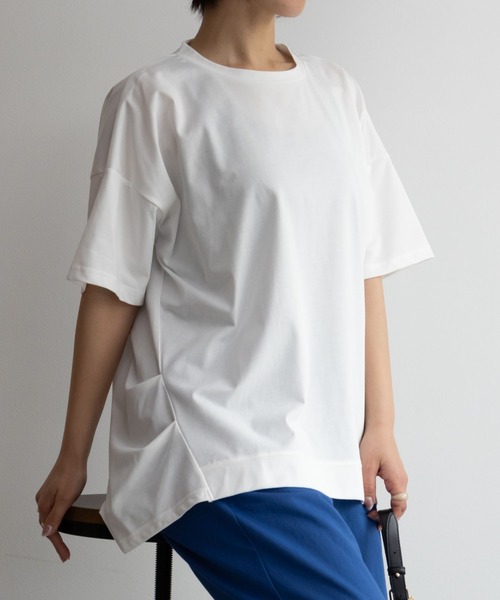 NAVY（ネイビー）の「NAVY 冷感 UVカット ドライ キレイ見えチュニックTシャツ（Tシャツ/カットソー・レディース・ホワイト/ベージュ/チャコールグレー・M/L/S/XL）」の7枚目の写真