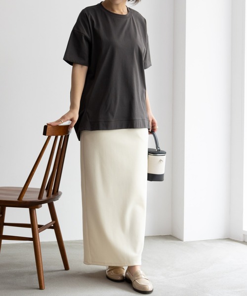 NAVY（ネイビー）の「NAVY 冷感 UVカット ドライ キレイ見えチュニックTシャツ（Tシャツ/カットソー・レディース・ホワイト/ベージュ/チャコールグレー・M/L/S/XL）」の9枚目の写真